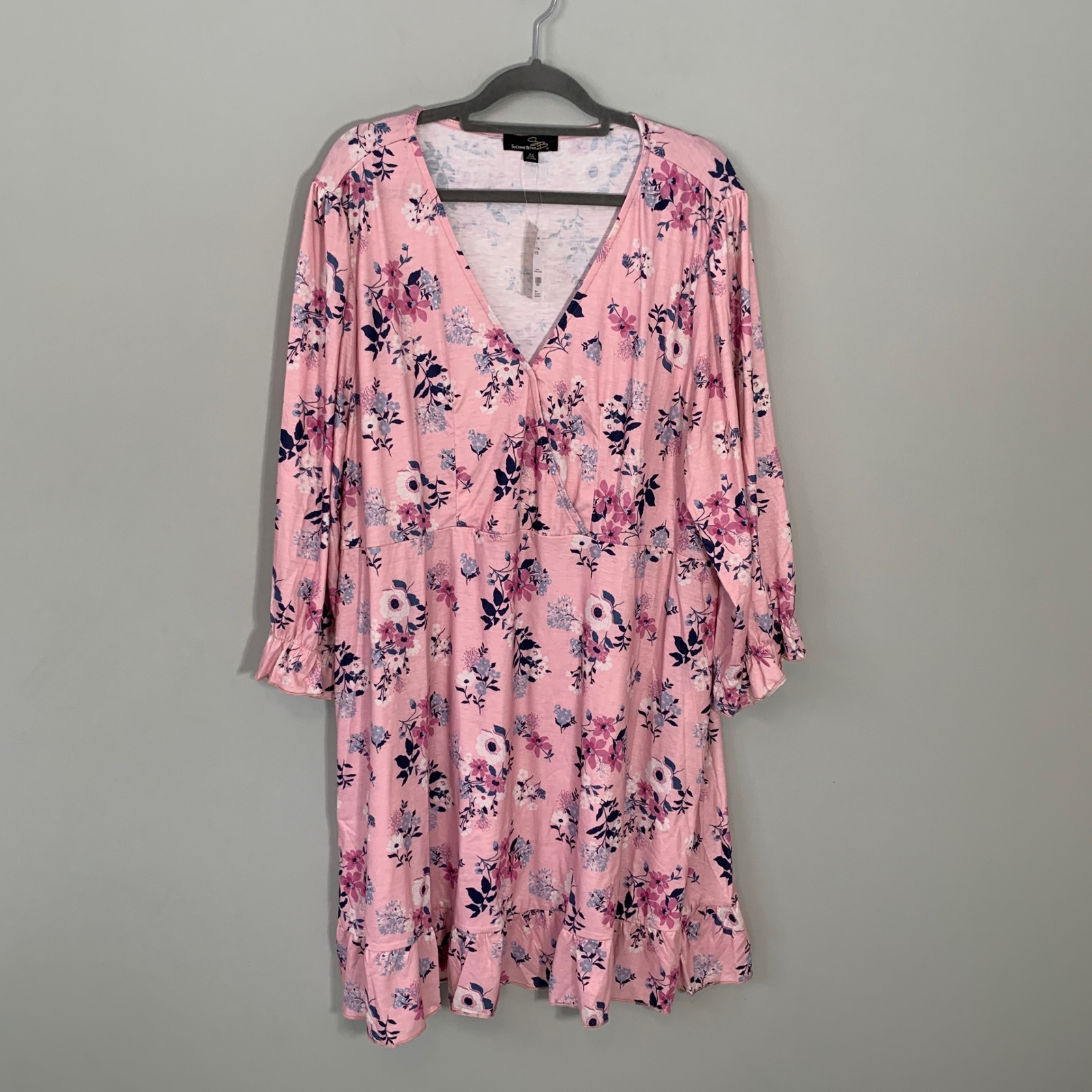 New Suzanne Betro Pink Floral Surplice Empire Ruffle Trim Knee Length Dress